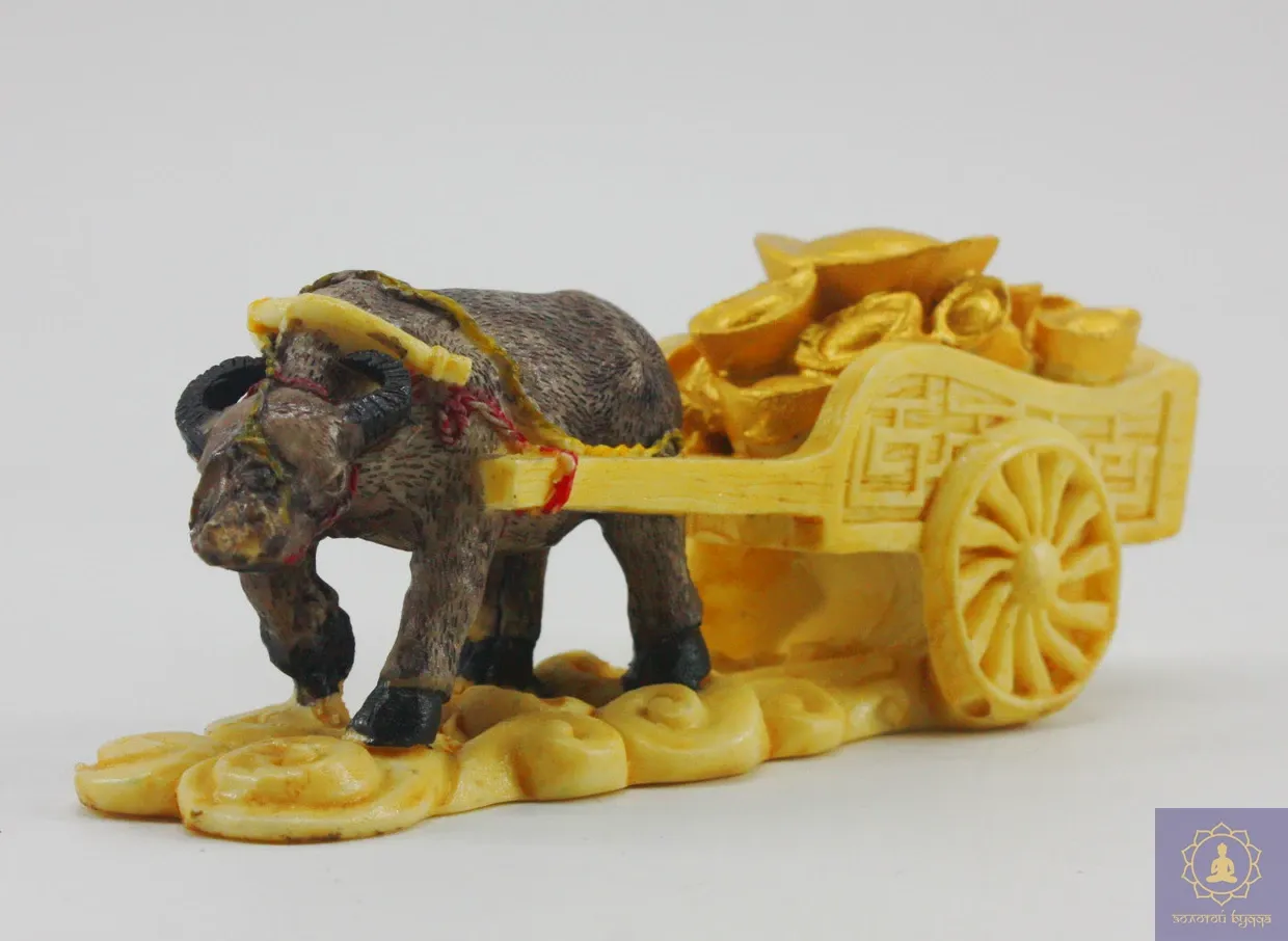 Буйвол з золотом-символ достатку (смола)