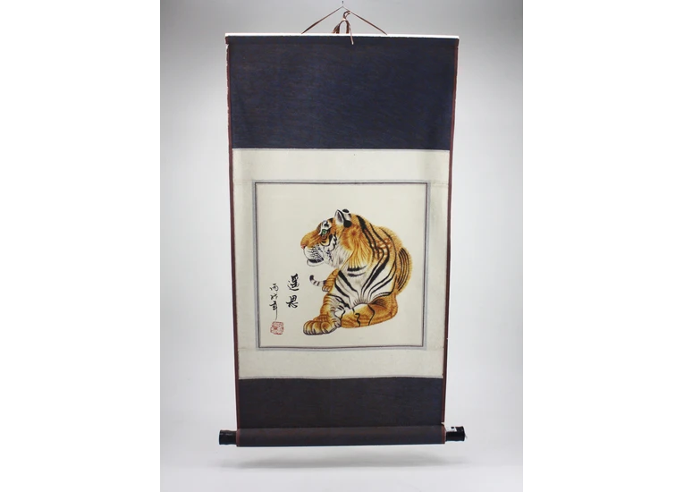 Панно с тигром (шелк и рисовая бумага)