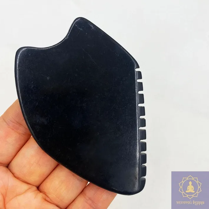 Скребок Гуаша черный нефрит тополиный лист.