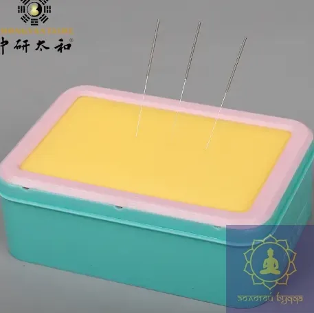 Тренажер по установке акупунктурных игл.