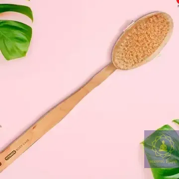 Масажна дерев'яна щітка для тіла зі знімною ручкою Titania