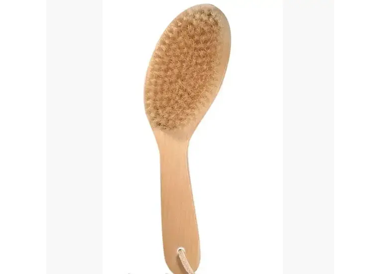Деревянная щетка для сухого массажа с натуральным ворсом Titania