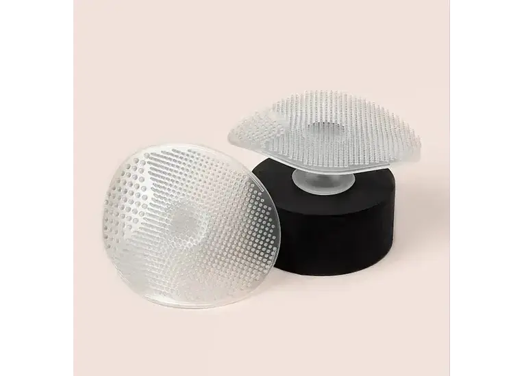 Силиконовая щеточка для умывания CHUDESNIK