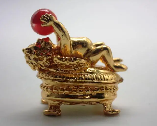 Бронза, позолота.