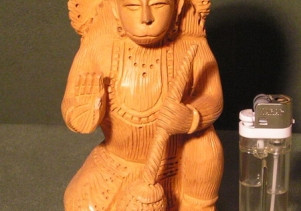 Фигурки, статуэтки из дерева