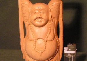 Фигурки, статуэтки из дерева