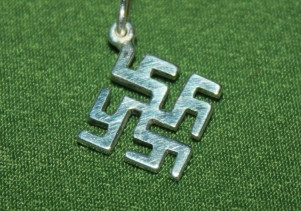 Амулеты из серебра