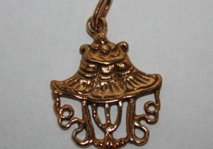 Амулеты из бронзы