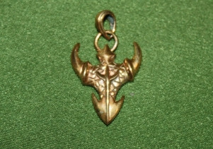 Амулеты из бронзы