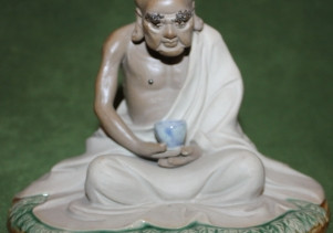 Фигурки, статуэтки из керамики