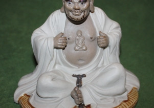 Фигурки, статуэтки из керамики