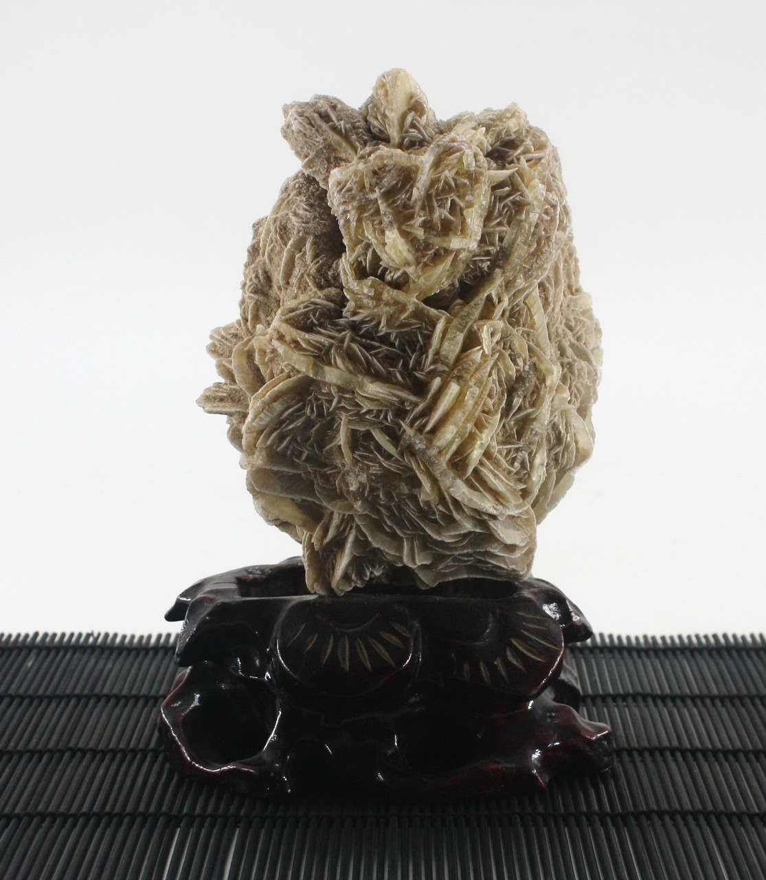 Кристаллы, минералы, изделия