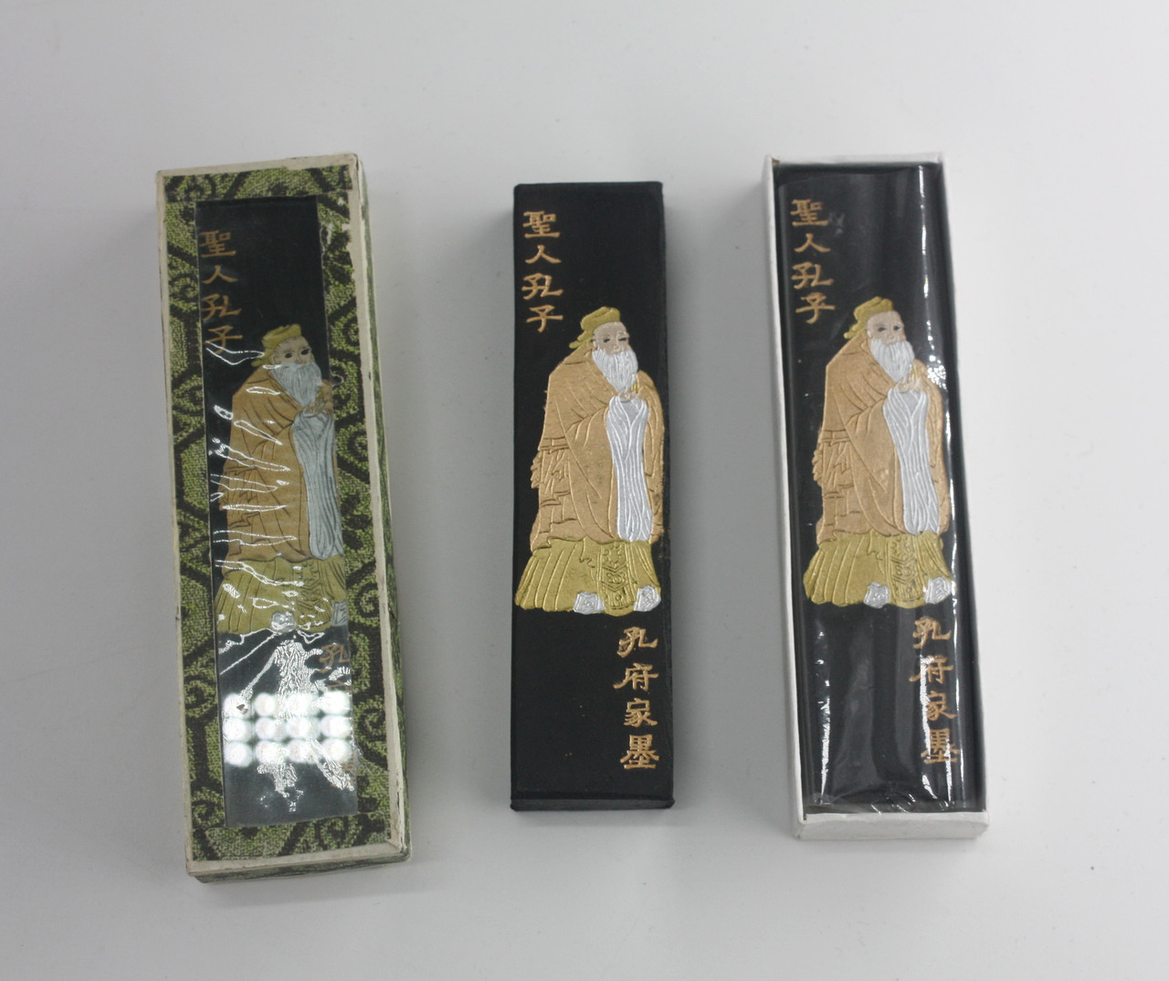 Каллиграфии, наборы, тушь, кисти. бумага