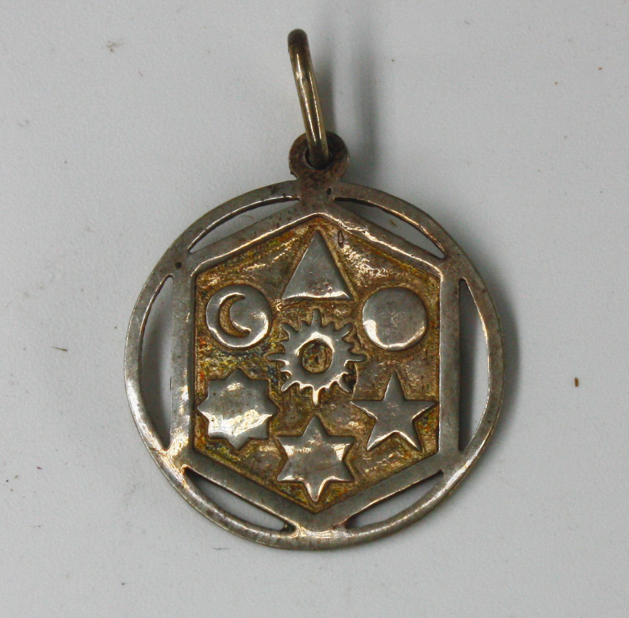 Амулеты из серебра