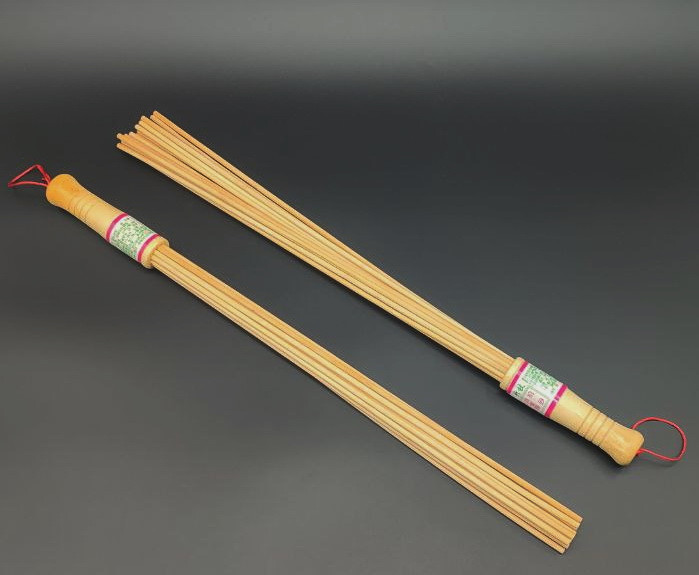Бамбук - палки, веники